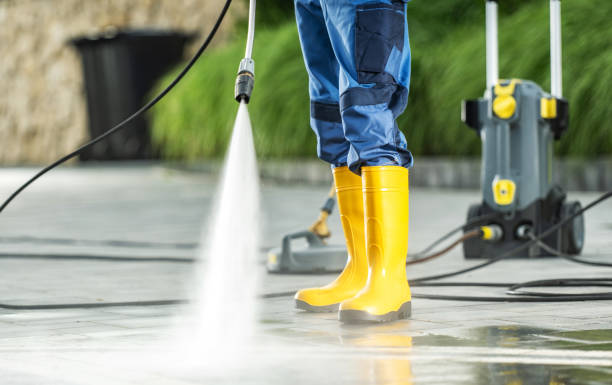 Pressure Washing Contractors in East Highland Park, VA